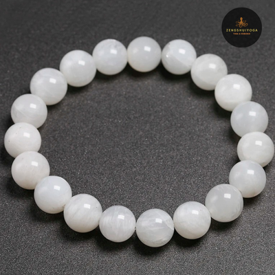 Bracelet-en-perles-blanc